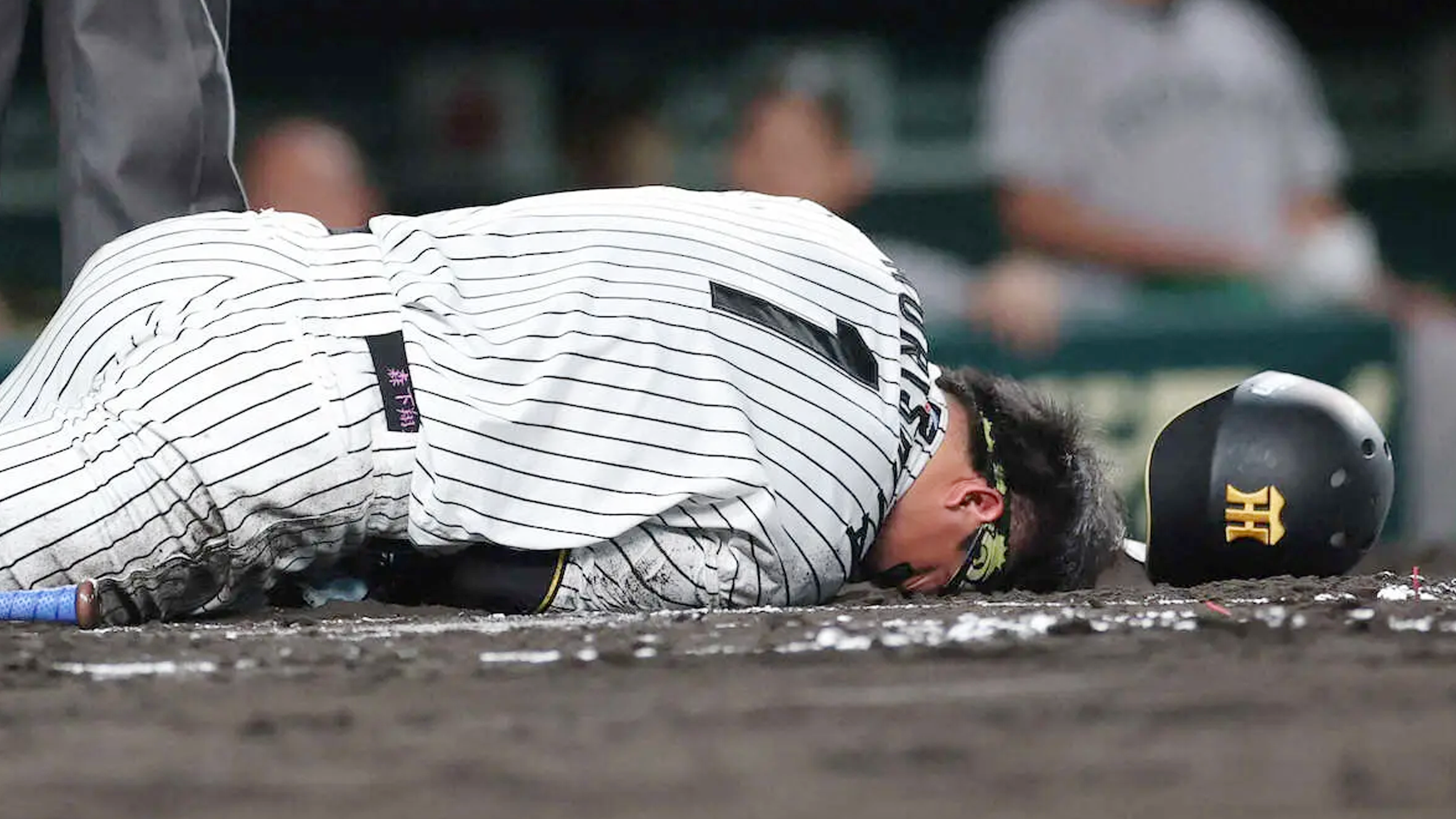 【阪神タイガース】マジック「23」点灯の夜に思う——藤川監督の言葉「他球団全員の選手を守りたい」の重み